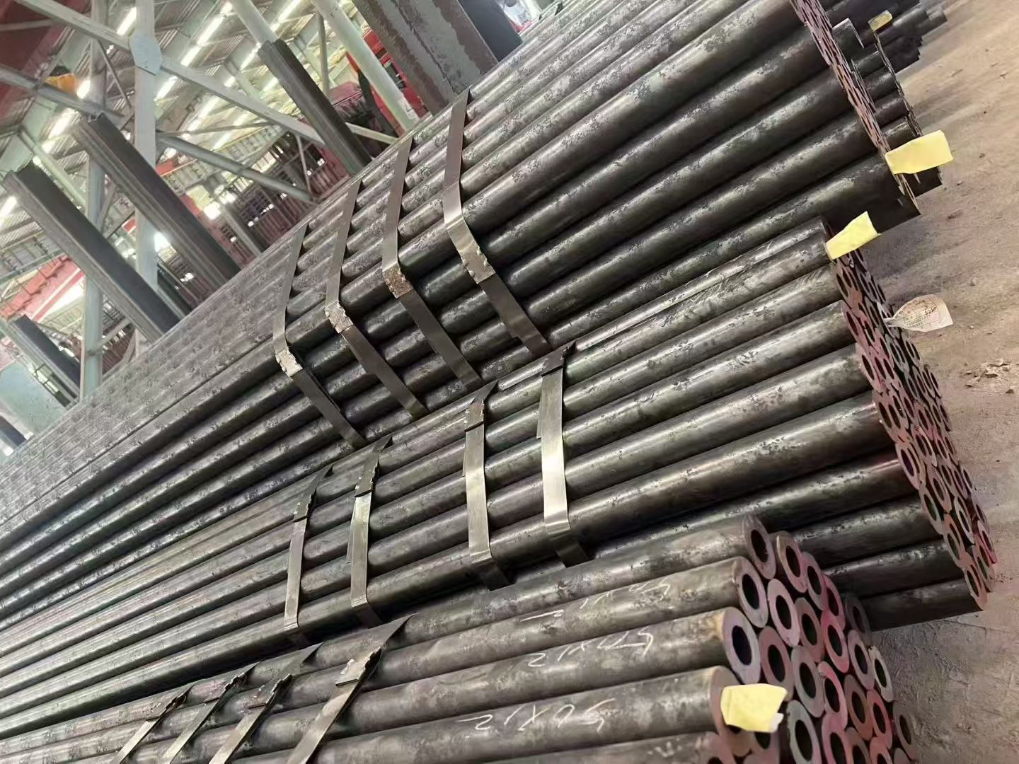 商洛市光亮精密无缝钢管不锈钢无缝钢管 - 方案